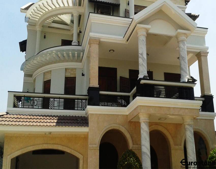 cột vuông ốp đá đẹp