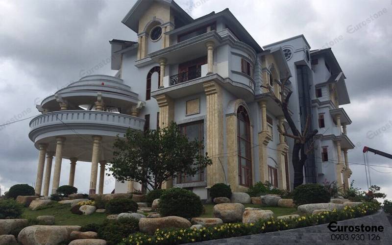 mẫu cột ốp đá đẹp