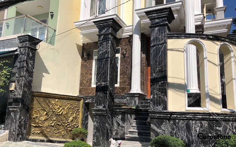 trụ cổng ốp đá granite