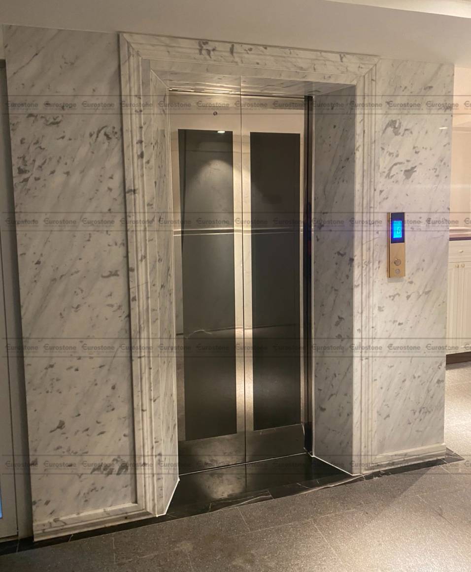 đá Cararra ốp Thang máy