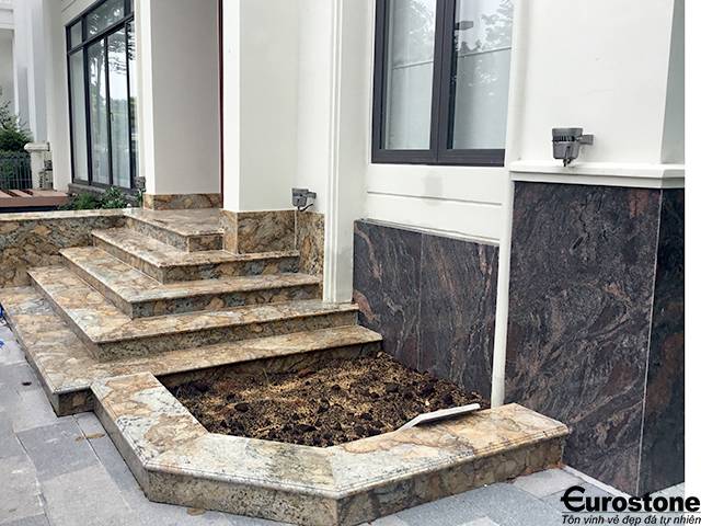 đá lát bậc tam cấp