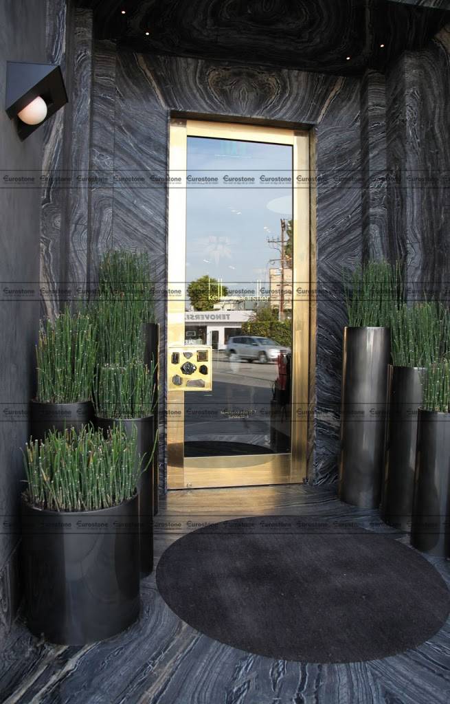 ốp đá cửa thang máy