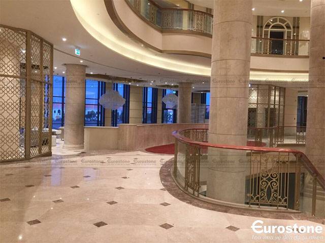 mẫu cổng ốp đá đẹp