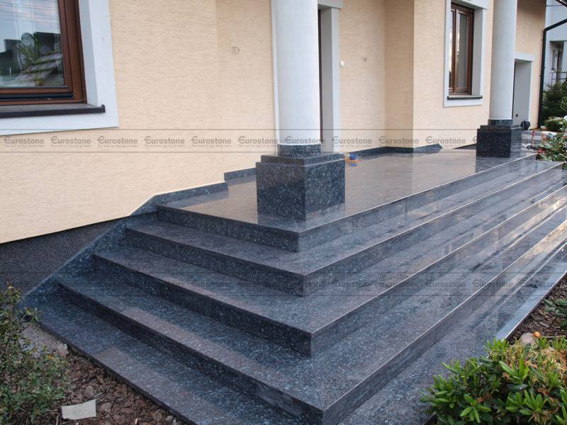 ốp đá bậc tam cấp