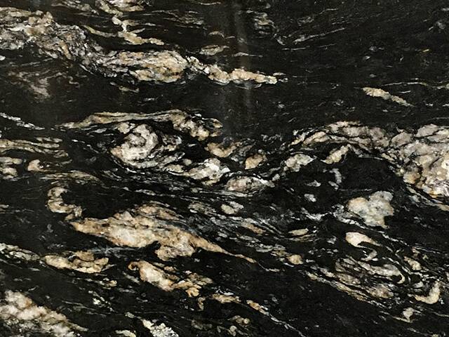 Đá Granite Gucci Black