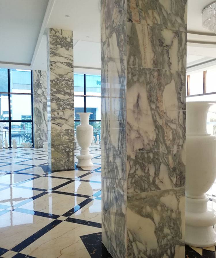 trụ cổng ốp đá tự nhiên marble Arabescato