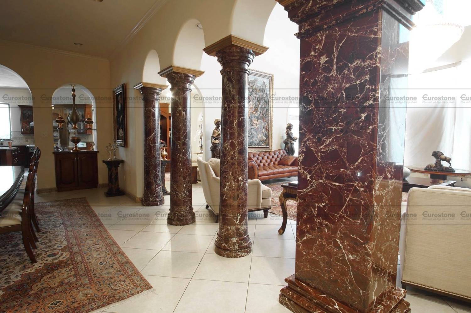 trụ cổng ốp đá tự nhiên marble Rosso Levanto