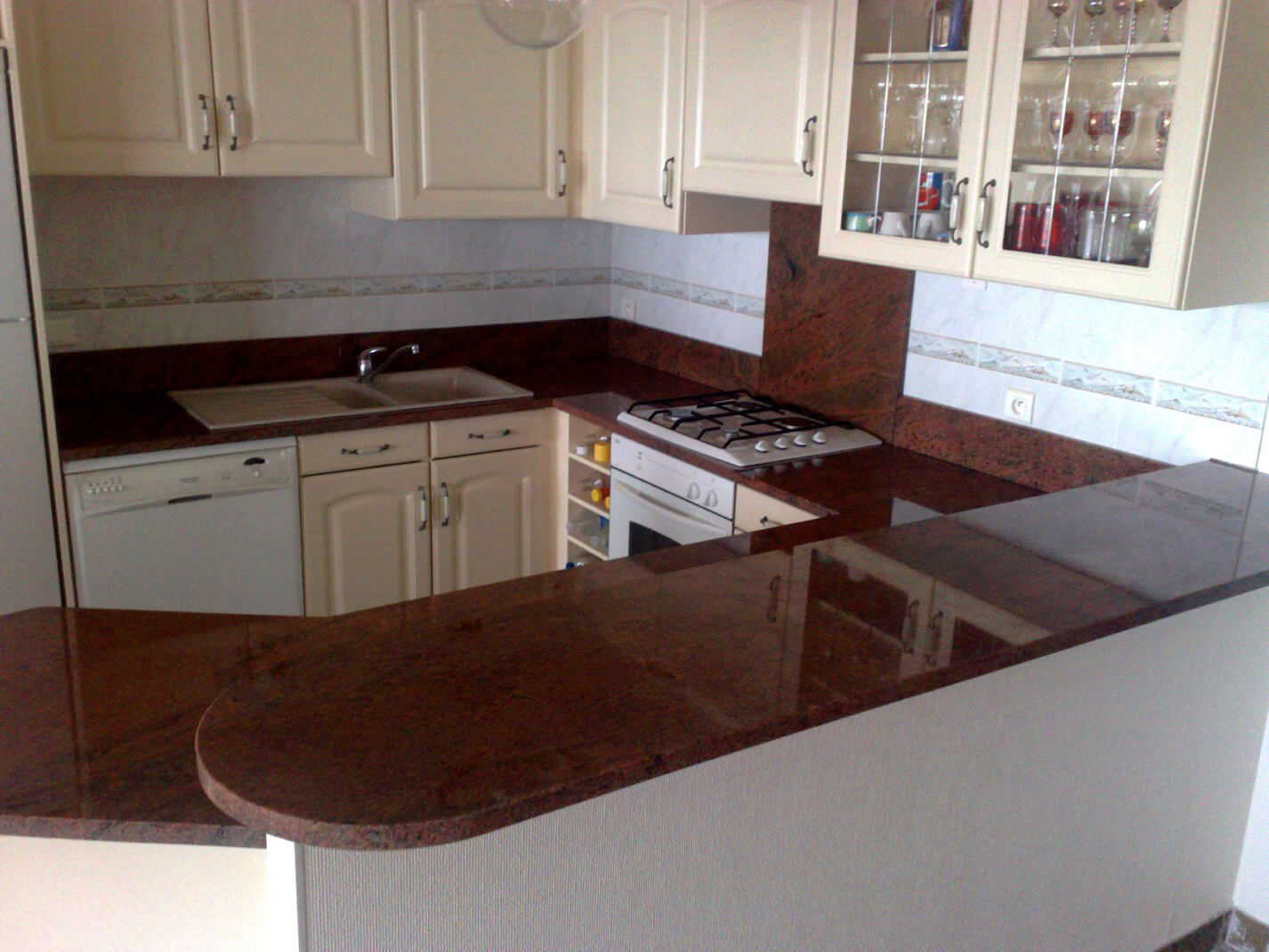 Đá Granite Red Japarana