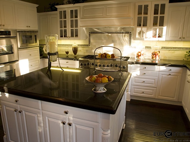 Đá Granite Absalute Black