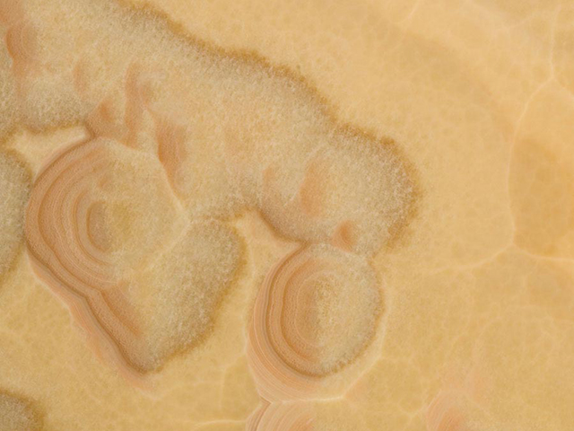 Đá xuyên sáng Honey Onyx