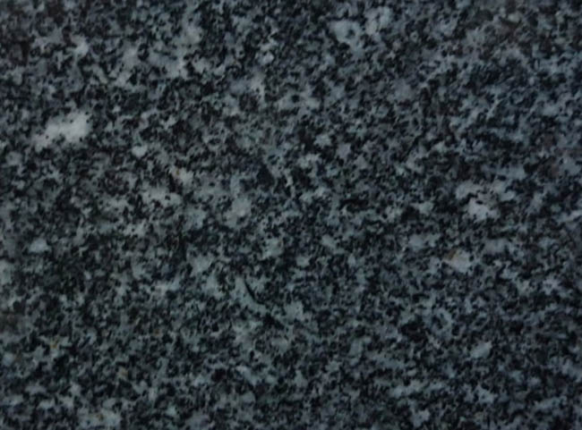 Đá Granite Đen Ấn Độ Bông Trắng