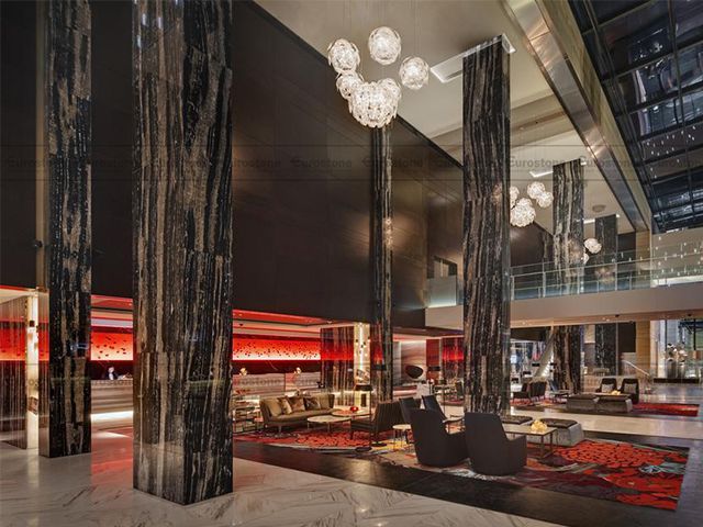 Đá Marble Black Royal