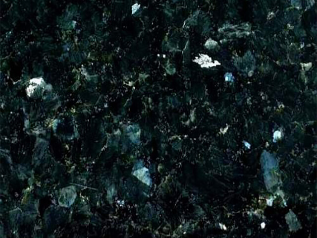 Đá Xà Cừ Xanh Đen (Đá Granite Emerald Pearl)