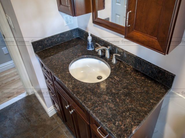 Đá Nâu Anh Quốc (Granite Tan Brown)