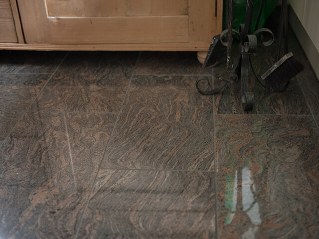 Đá Granite Paradiso Bash (Tím Sa Mạc)