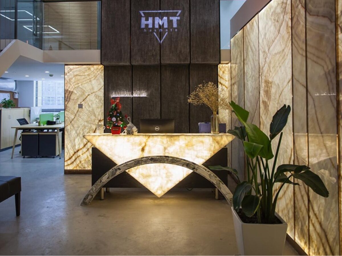 Quầy tiếp tân đá onyx