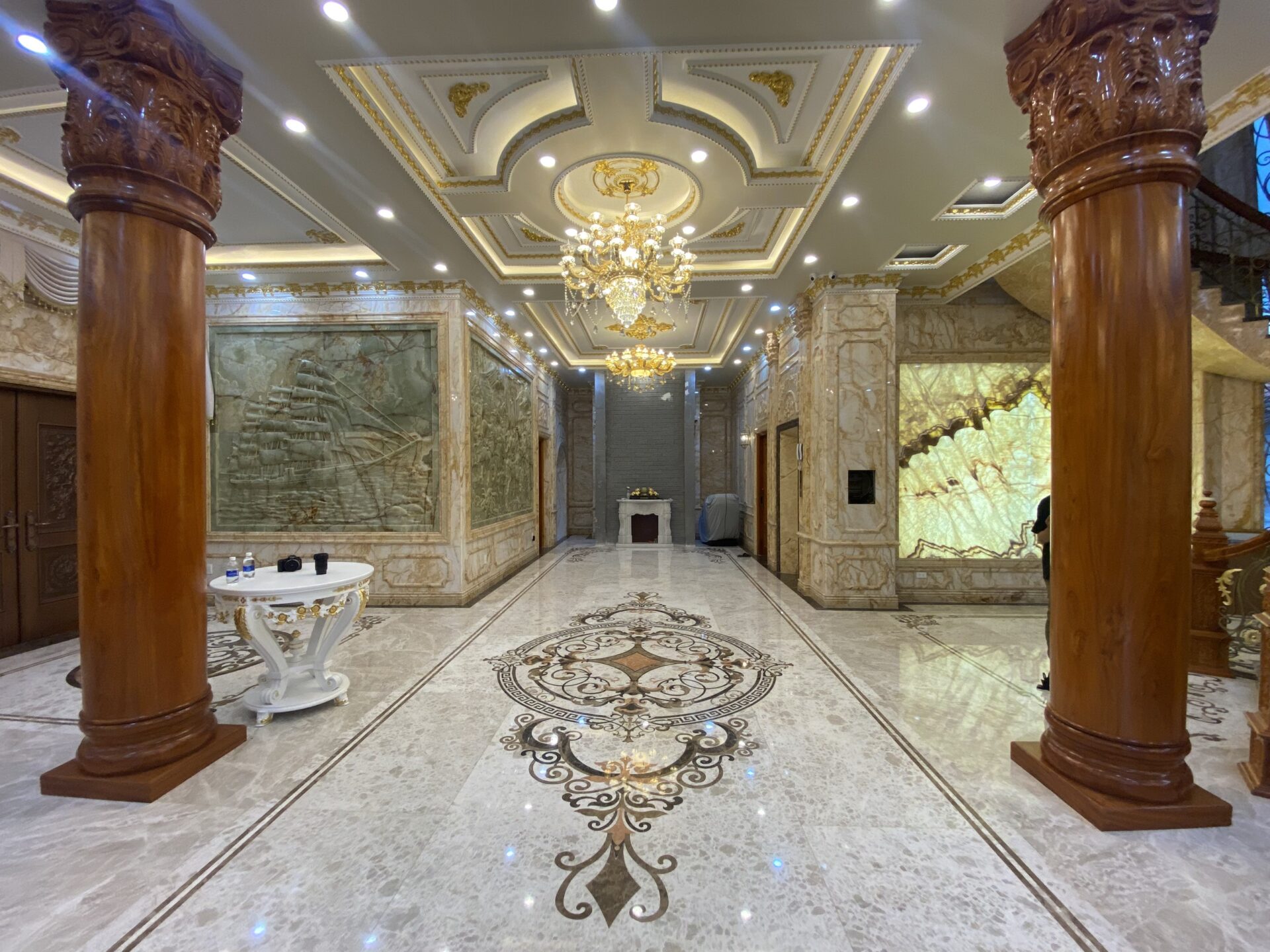 Đá hoa văn lát nền cao cấp