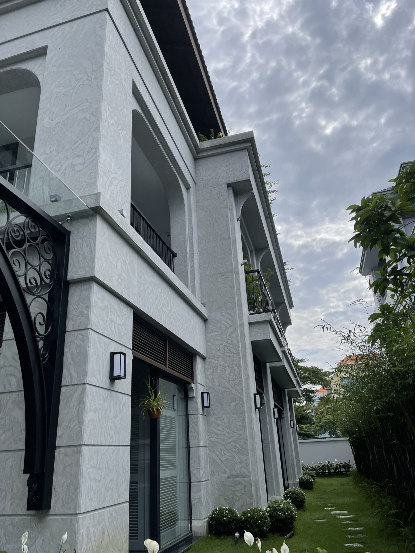 Sự lựa chọn ưu tiên của nhiều công trình