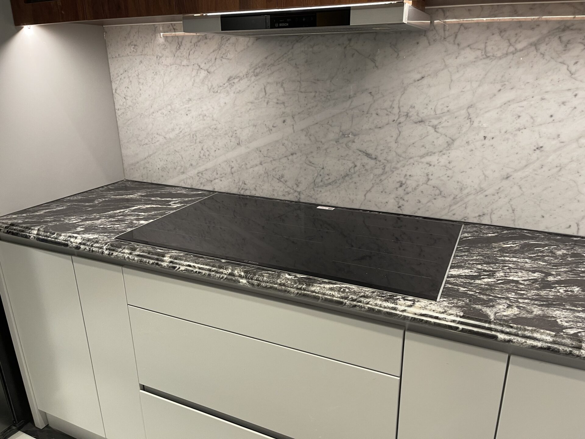 DỄ DÀNG VỆ SINH, CHỐNG BÁM BẨN