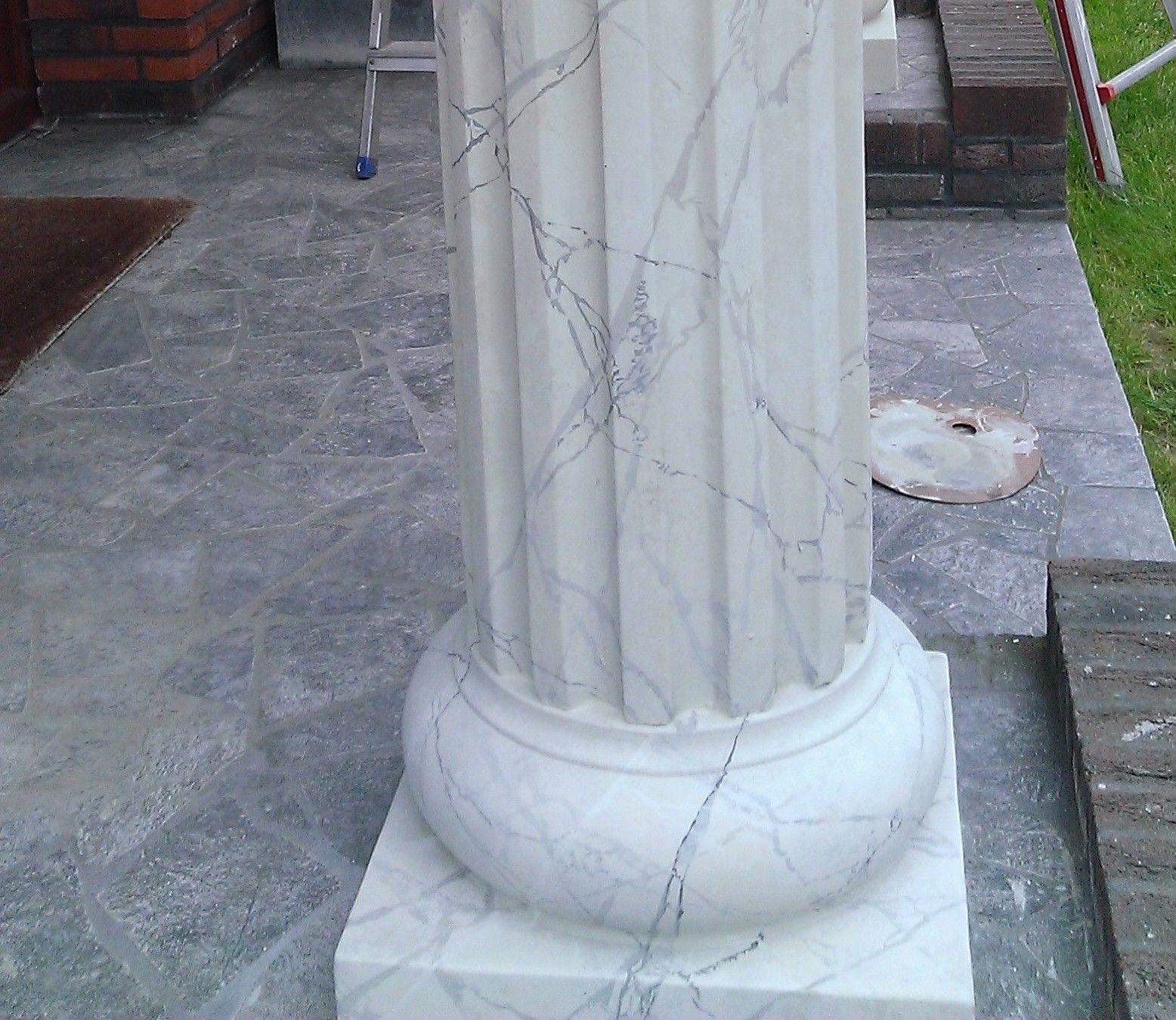 Đá tự nhiên ốp chân cột