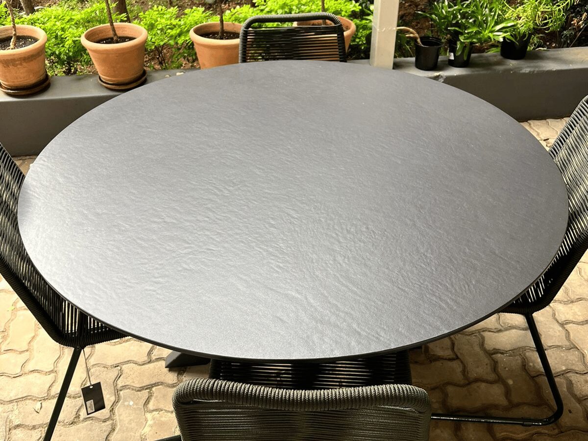 Mẫu bàn ăn hình tròn