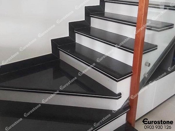 Mẫu Cầu thang Đá Granite Đen G20 - Ấn Độ